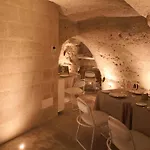 Aquatio Cave Luxury & 5*