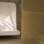 Aquatio Cave Luxury &