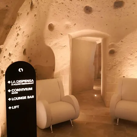 Aquatio Cave Luxury & Hotell 5*