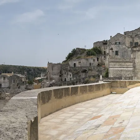 Hotel Aquatio Cave Luxury &