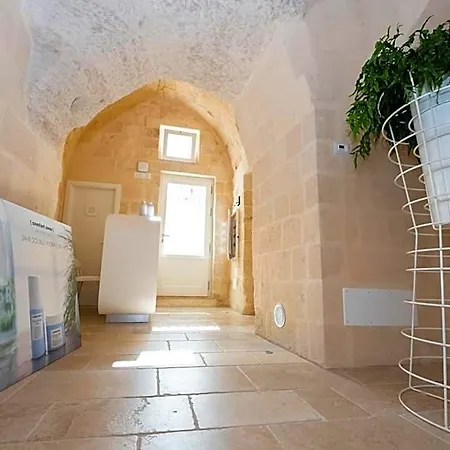 Aquatio Cave Luxury &