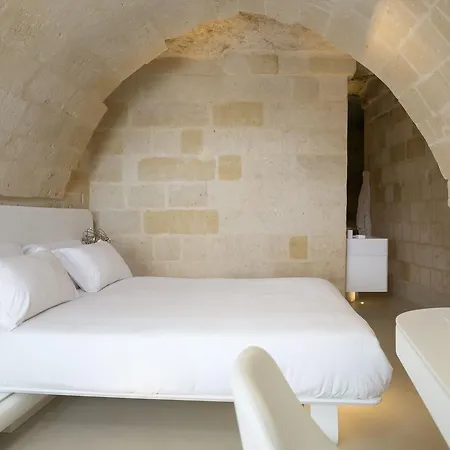 Aquatio Cave Luxury & Szálloda 5*