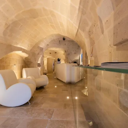 Hotell Aquatio Cave Luxury & Matera