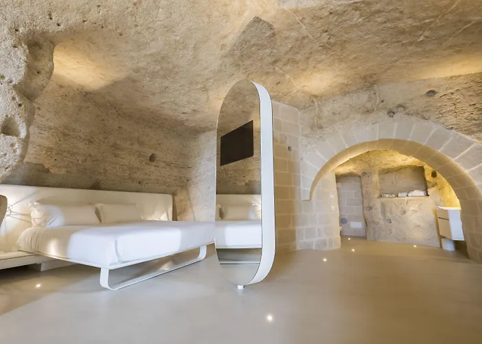Hotell Aquatio Cave Luxury & Matera