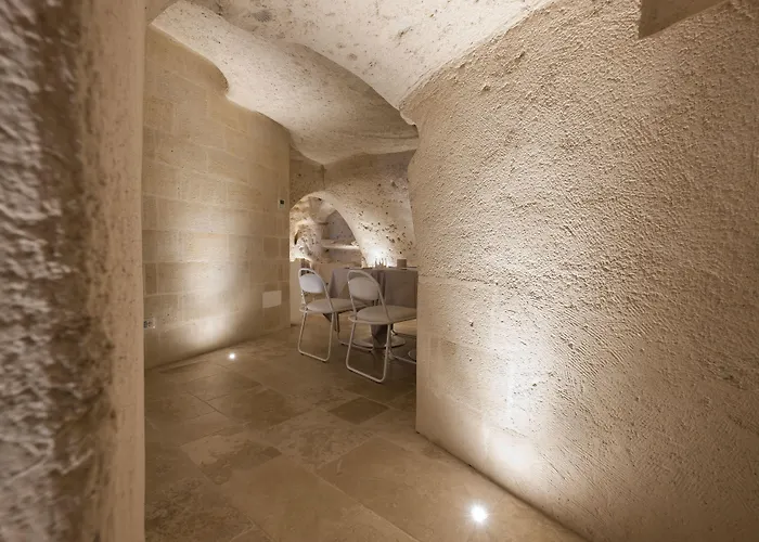 Aquatio Cave Luxury & Hotell