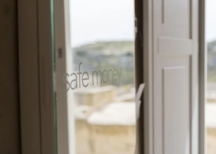 Aquatio Cave Luxury & Hotell 5*