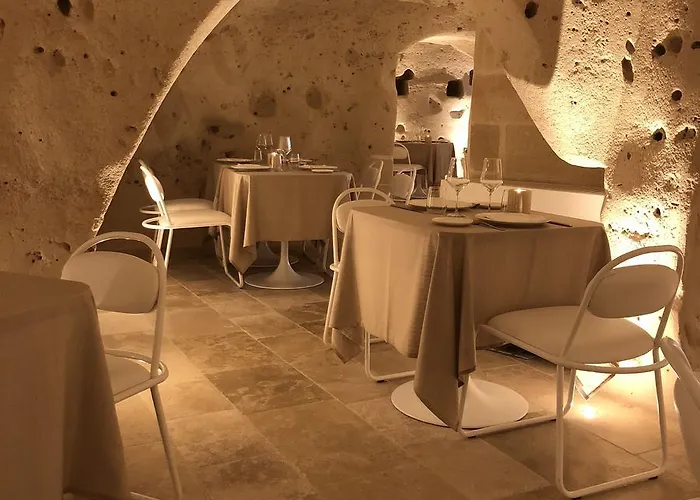 Aquatio Cave Luxury &