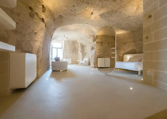 Aquatio Cave Luxury & Hotell 5*