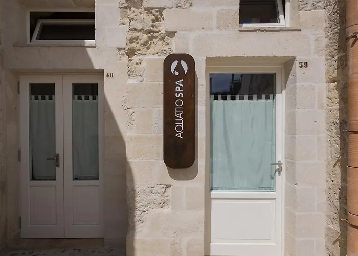 Aquatio Cave Luxury & Szálloda 5*