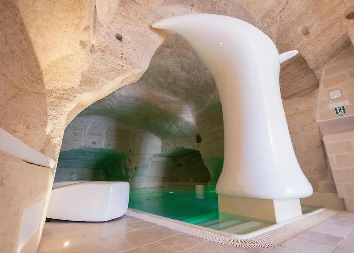 Aquatio Cave Luxury &