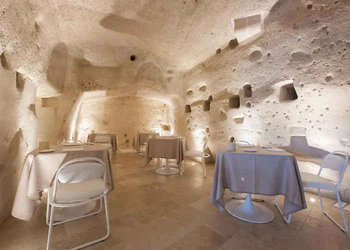 Aquatio Cave Luxury &